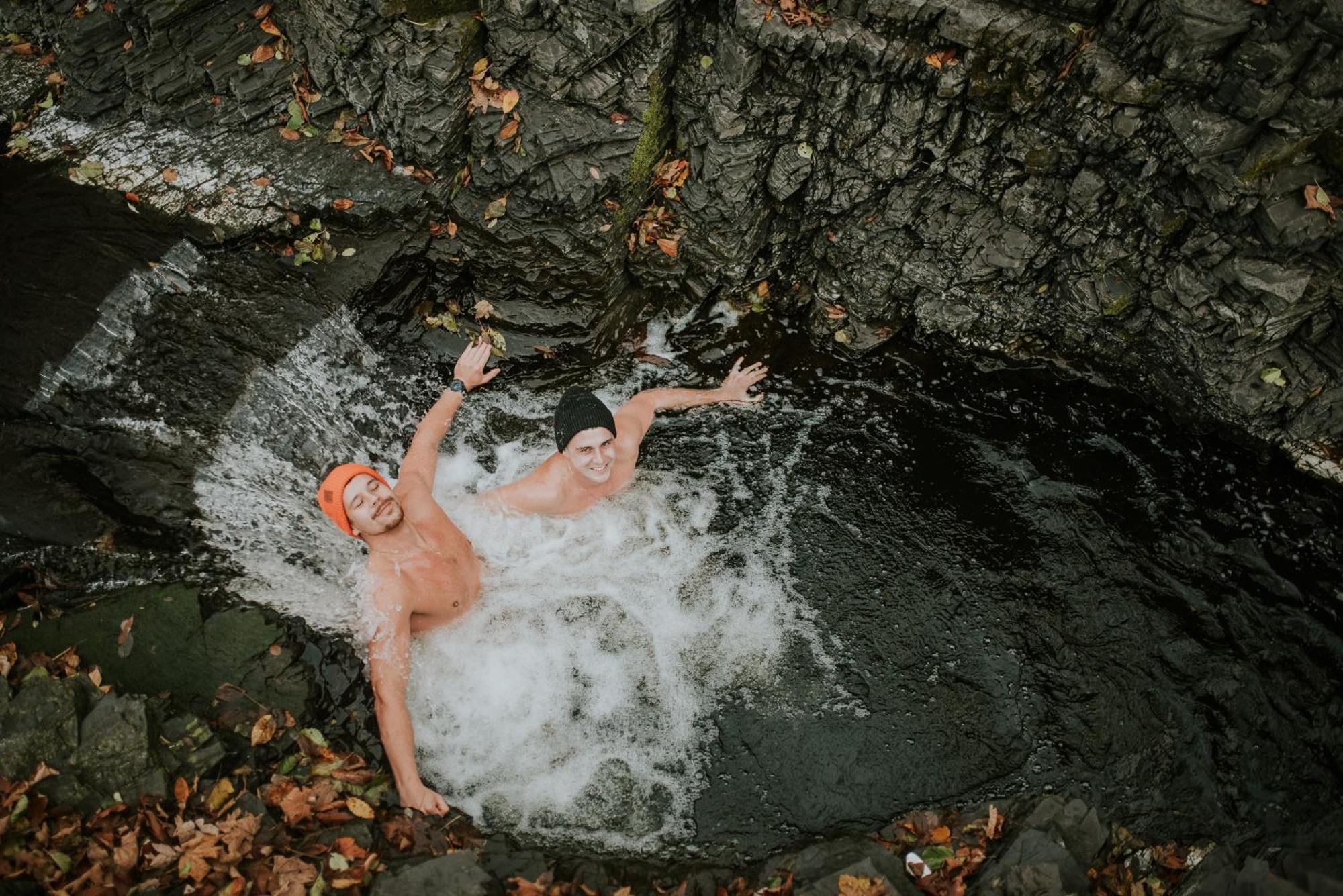 Aloha Glamp - Okragle Domki Przy Rzece - Balia I Sauna - Energylandia Zagornik Экстерьер фото